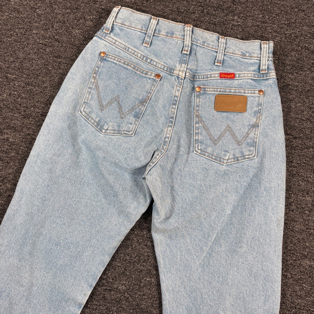 Wrangler Straight Leg Jeans Womens 26x30 Light Wash High Rise Denim Cowboy